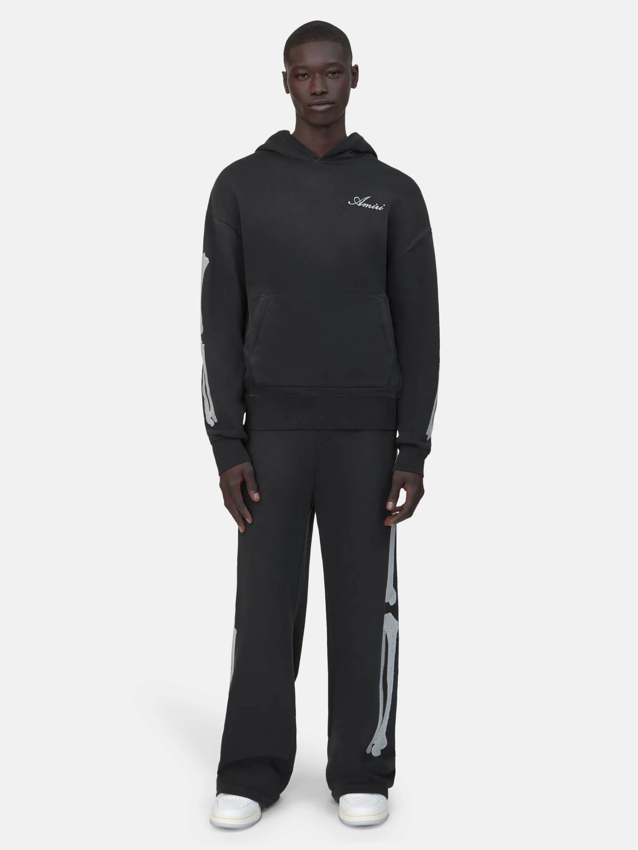BONES OVERSIZED SWEATPANT - Black - Image 2