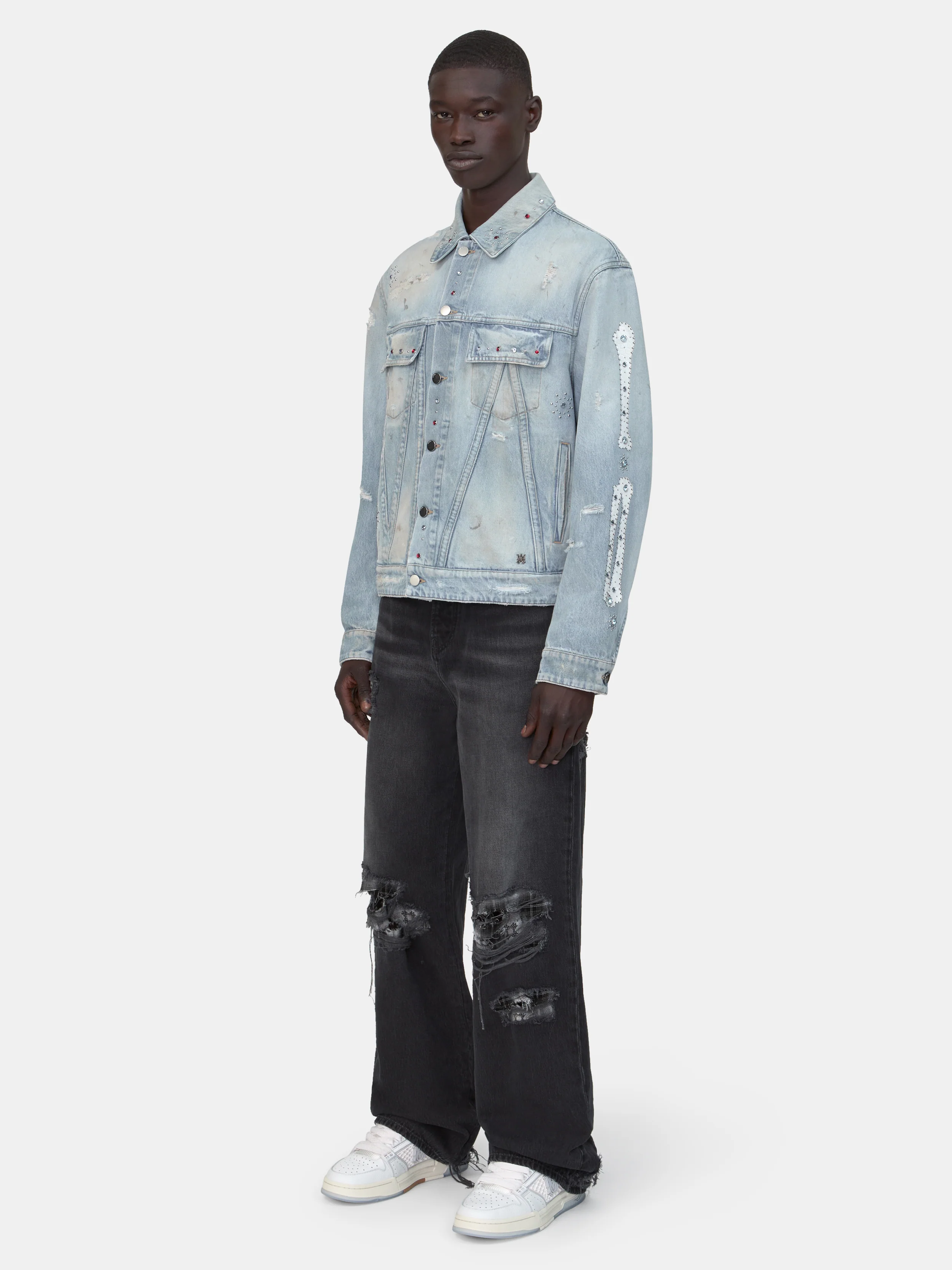 BONES STUDDED TRUCKER JACKET - Perfect Antique Indigo - Image 3