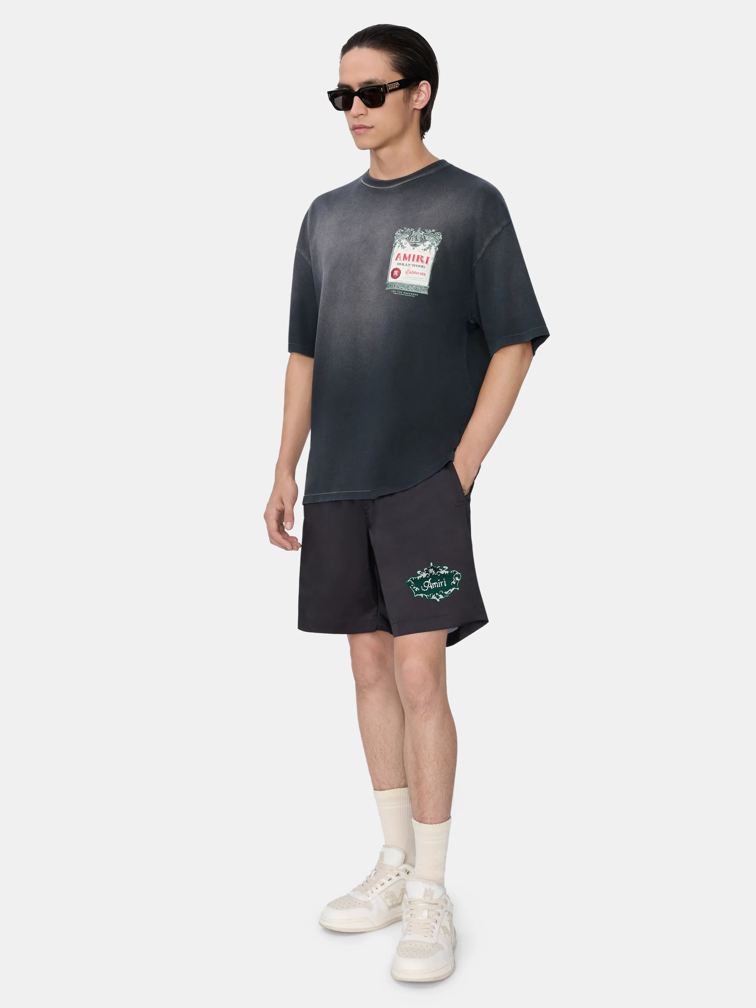 CHATEAU STAMP OVERSIZED TEE - Black - Image 3