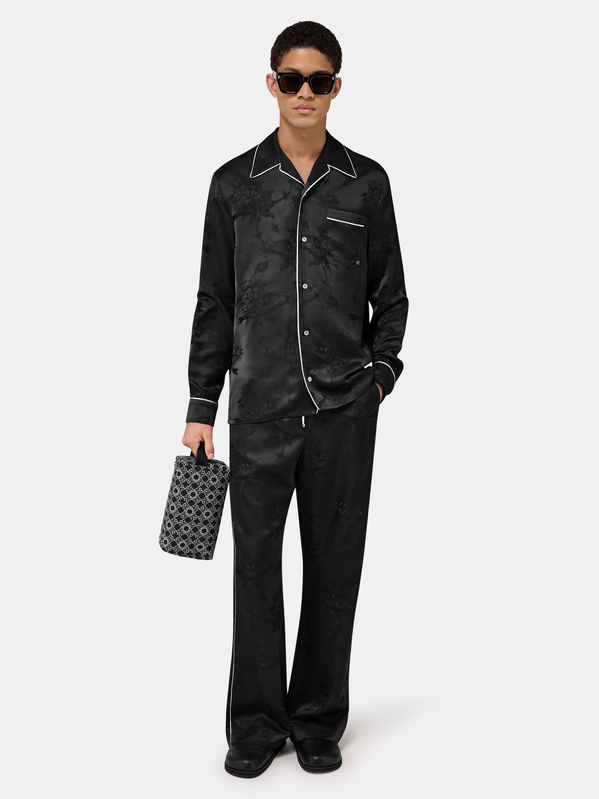 FLORAL JACQUARD PULL ON PANT
- Black - Image 2