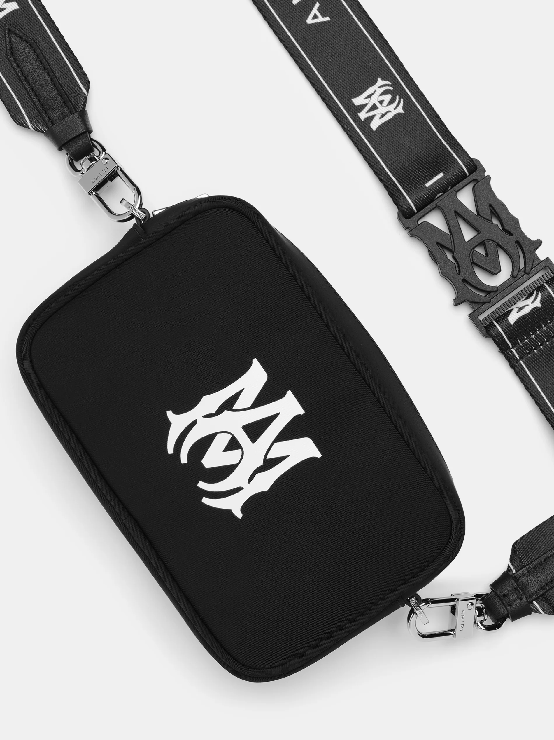 MA CAMERA CASE - Black - Image 6