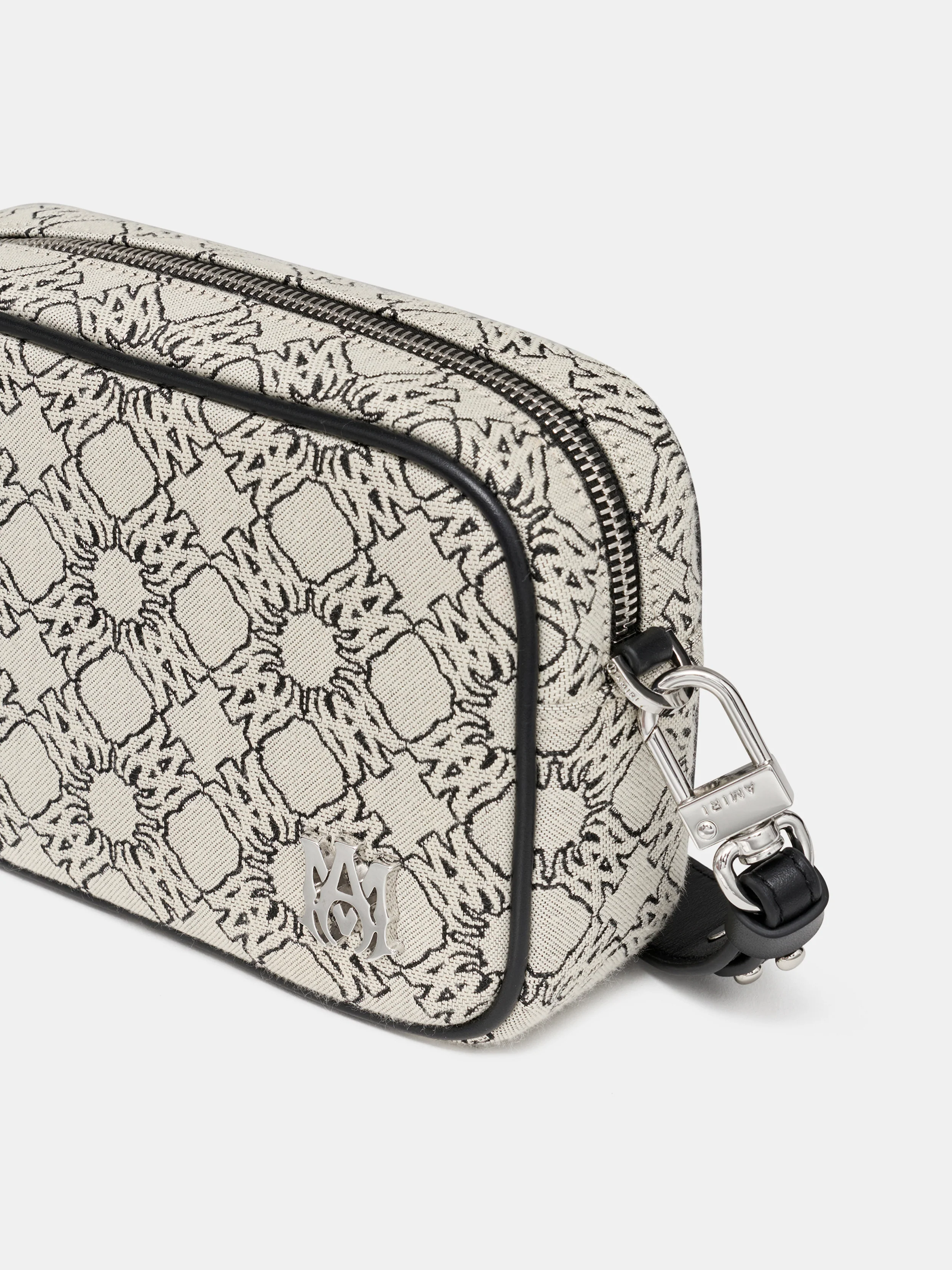 MA QUAD CAMERA CASE - GREY - Image 4