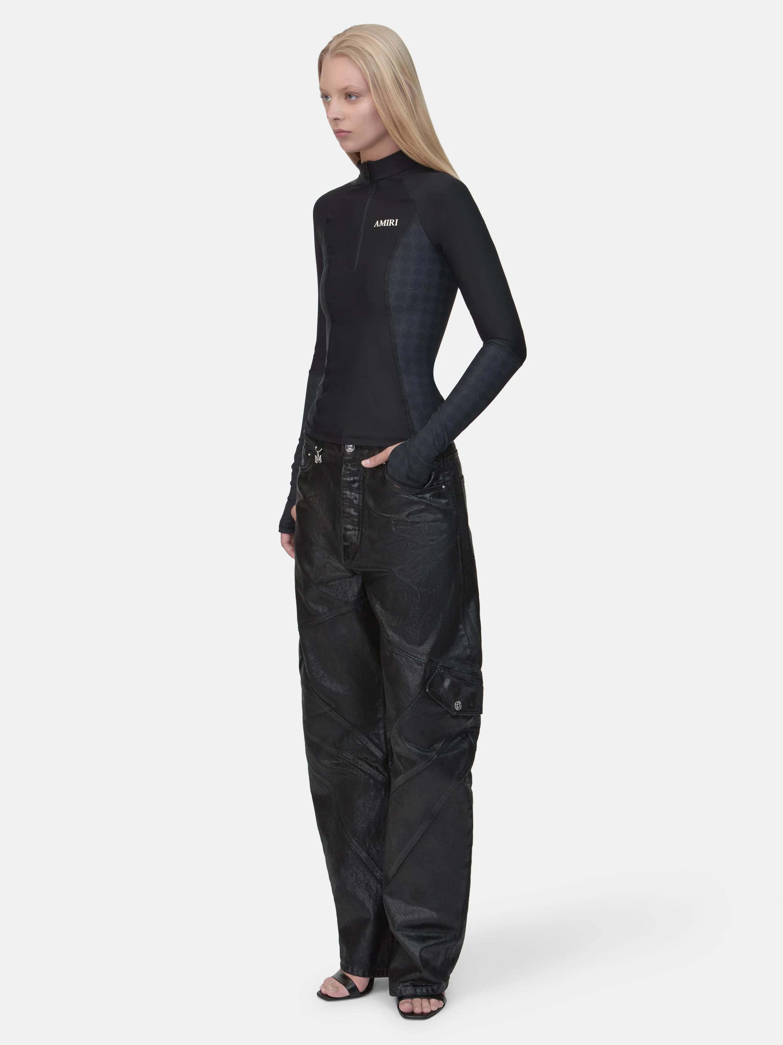 WOMEN - WOMEN'S MA QUAD LONG SLEEVE ZIP TOP - Black - Image 3